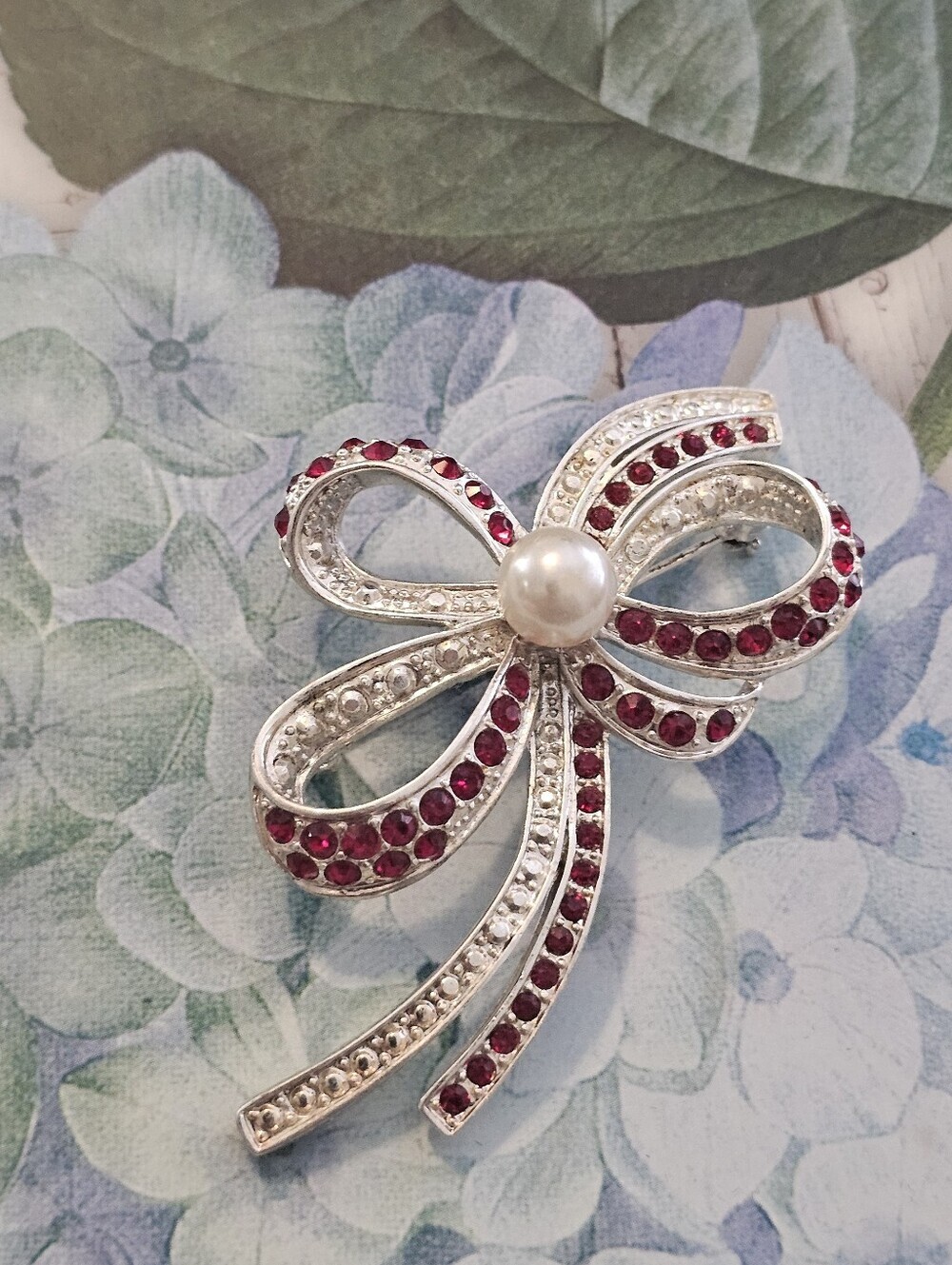 Ruby Red And Clear Crystals Bow Pin/Brooch